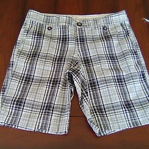 NWOT DOCKERS Plaid Shorts